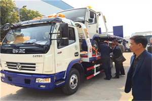 西华汽车道路救援拖车价格